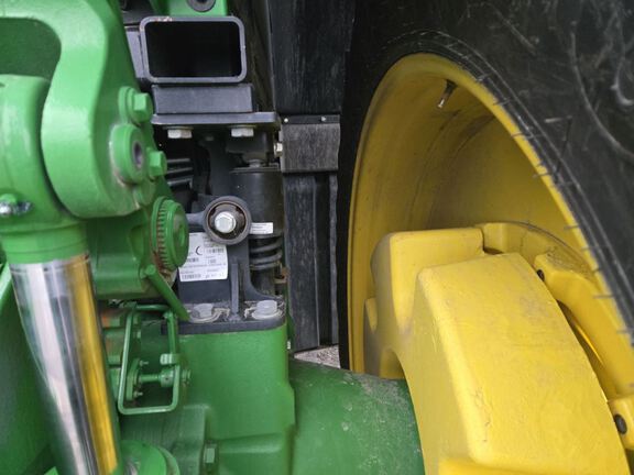 2023 John Deere 8R 370 Tractor