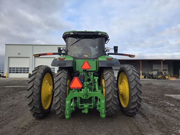 2024 John Deere 8R 370 Tractor