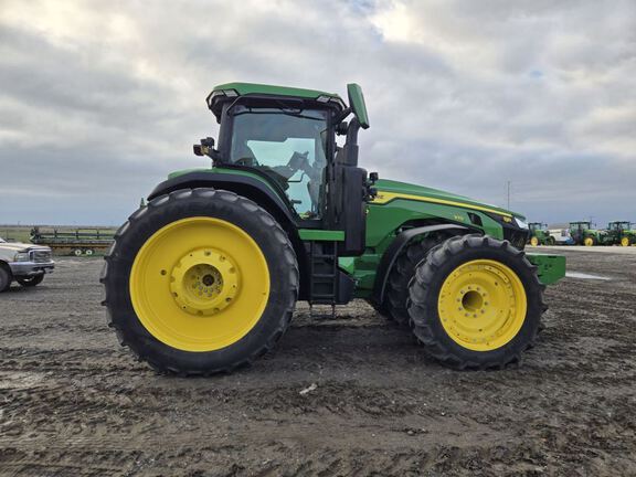 2024 John Deere 8R 370 Tractor