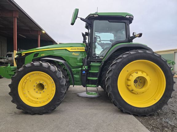 2024 John Deere 8R 370 Tractor