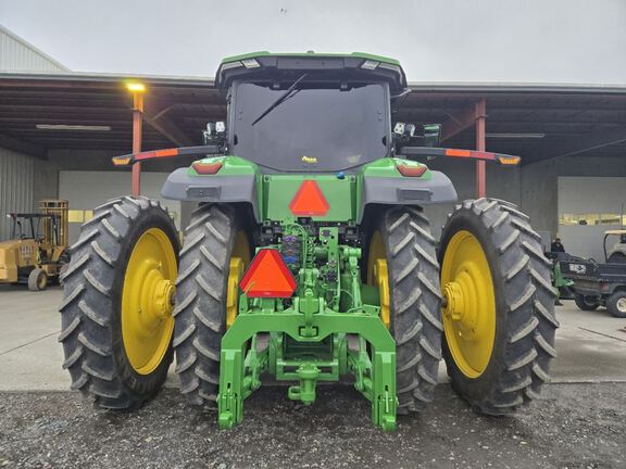 2024 John Deere 8R 370 Tractor