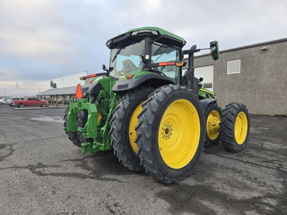 2023 John Deere 8R 340 Tractor