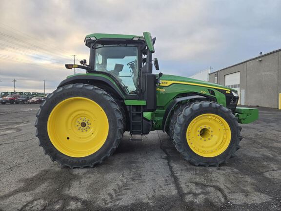 2023 John Deere 8R 340 Tractor