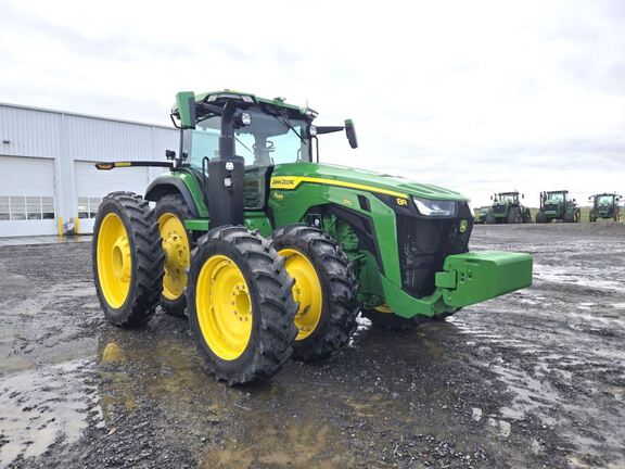 2023 John Deere 8R 370 Tractor