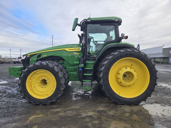 2023 John Deere 8R 370 Tractor