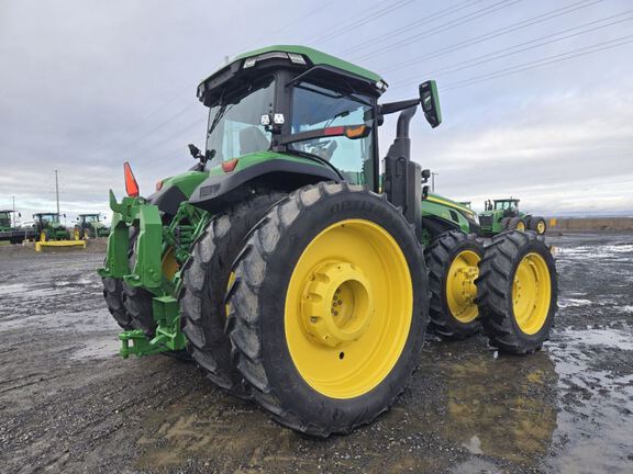 2023 John Deere 8R 370 Tractor