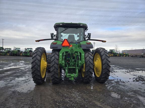 2023 John Deere 8R 370 Tractor