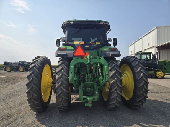 2023 John Deere 8R 370 Tractor