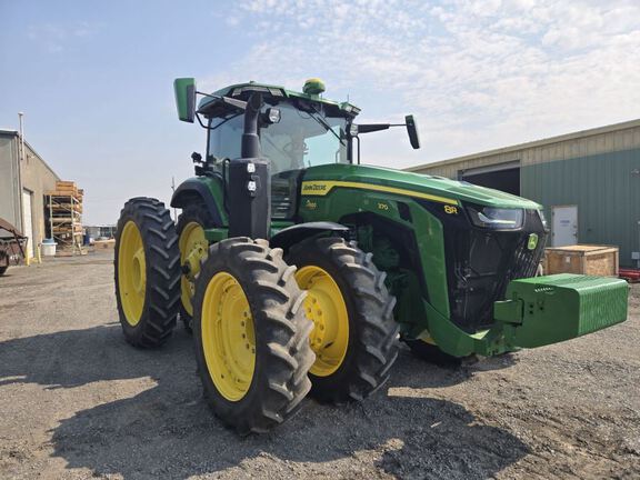 2023 John Deere 8R 370 Tractor