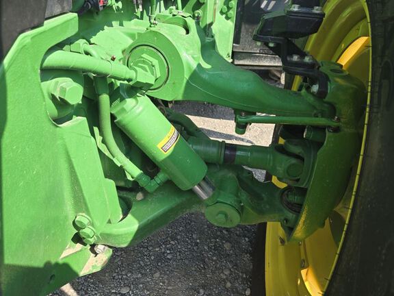 2023 John Deere 8R 370 Tractor