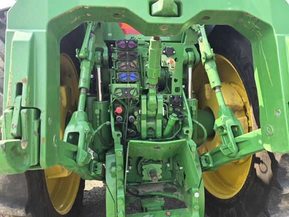 2023 John Deere 8R 370 Tractor