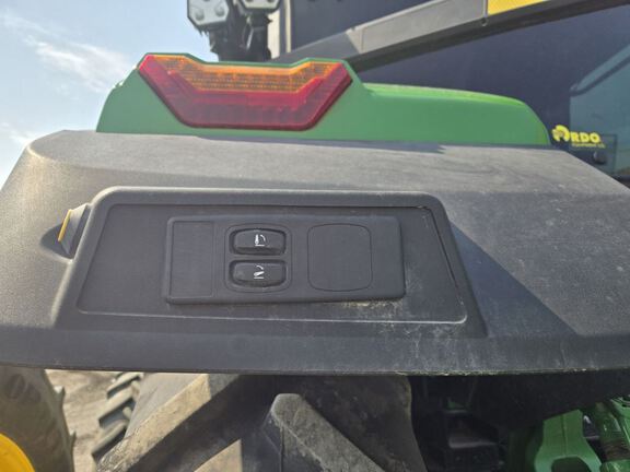 2023 John Deere 8R 370 Tractor