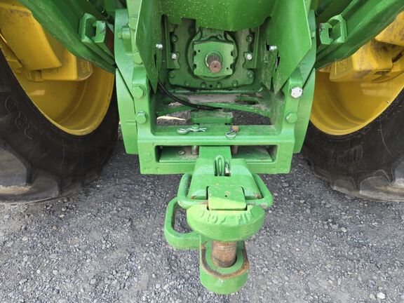 2023 John Deere 8R 370 Tractor