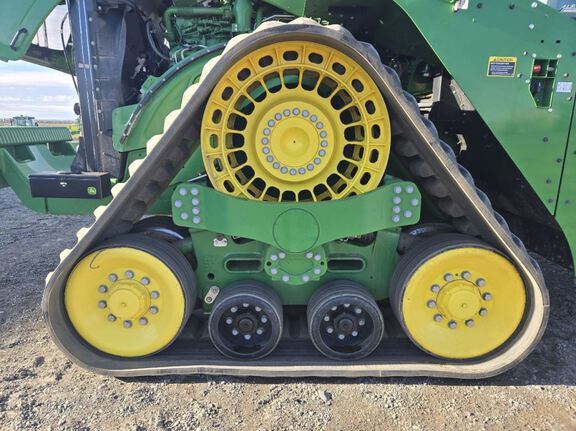 2024 John Deere 9RX 640 Tractor Rubber Track