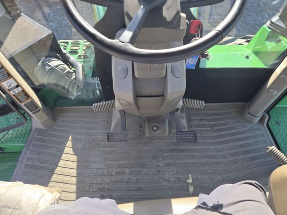 2024 John Deere 9RX 640 Tractor Rubber Track