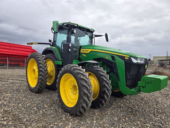 2025 John Deere 8R 370 Tractor