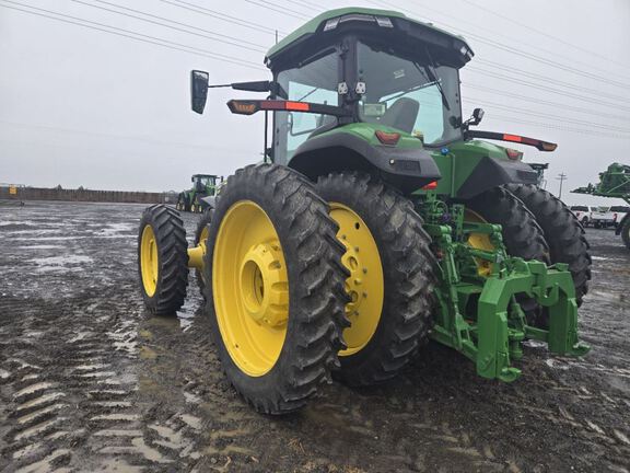 2025 John Deere 8R 340 Tractor