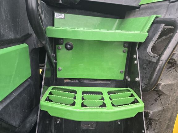 2025 John Deere 8R 340 Tractor