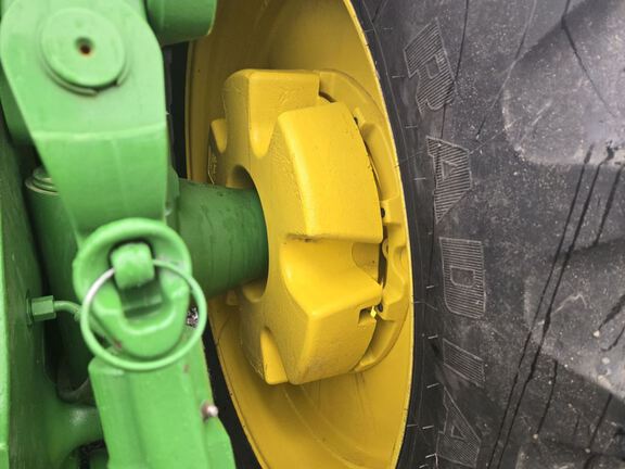 2025 John Deere 8R 340 Tractor