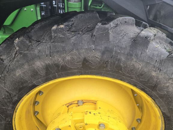 2025 John Deere 8R 340 Tractor