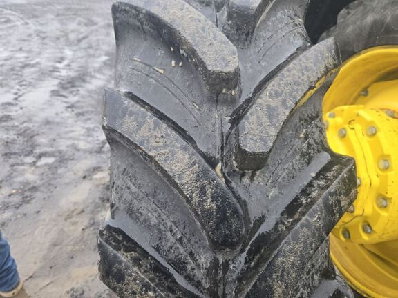 2025 John Deere 8R 340 Tractor