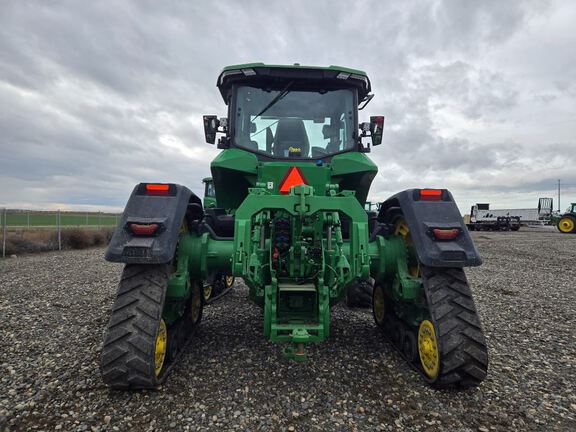 2025 John Deere 8RX 410 Tractor Rubber Track