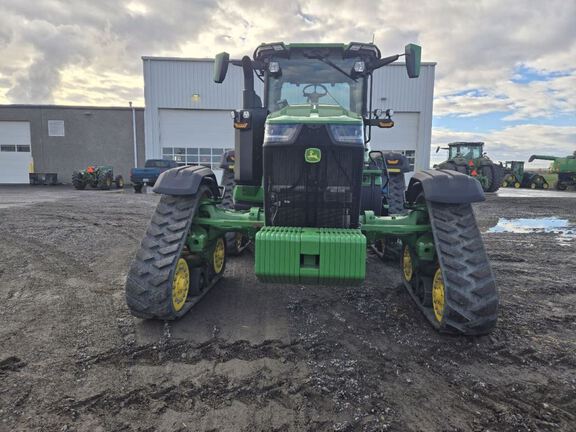 2025 John Deere 8RX 410 Tractor Rubber Track