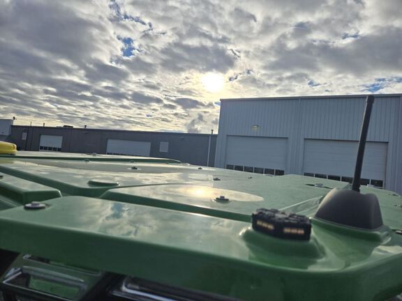 2025 John Deere 8RX 410 Tractor Rubber Track