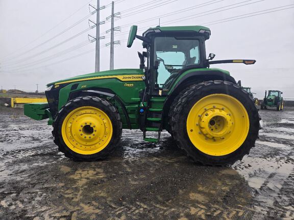 2025 John Deere 8R 370 Tractor