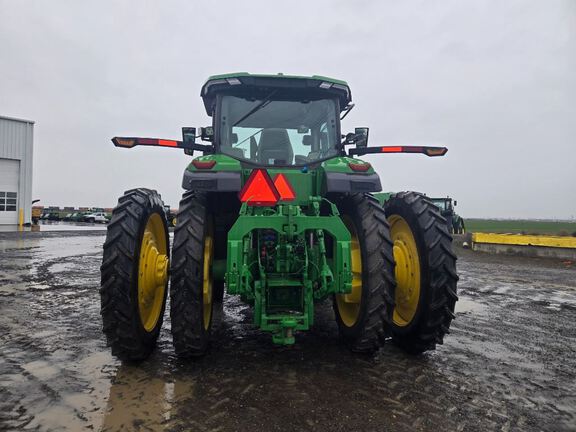 2025 John Deere 8R 370 Tractor