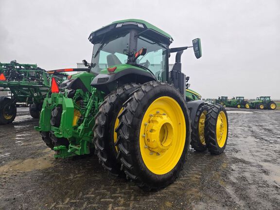 2025 John Deere 8R 370 Tractor