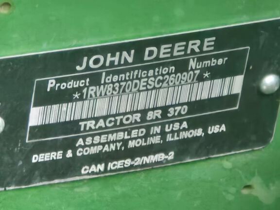 2025 John Deere 8R 370 Tractor