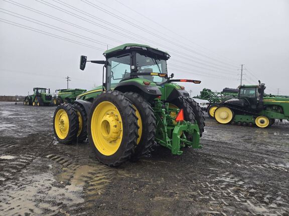 2025 John Deere 8R 370 Tractor