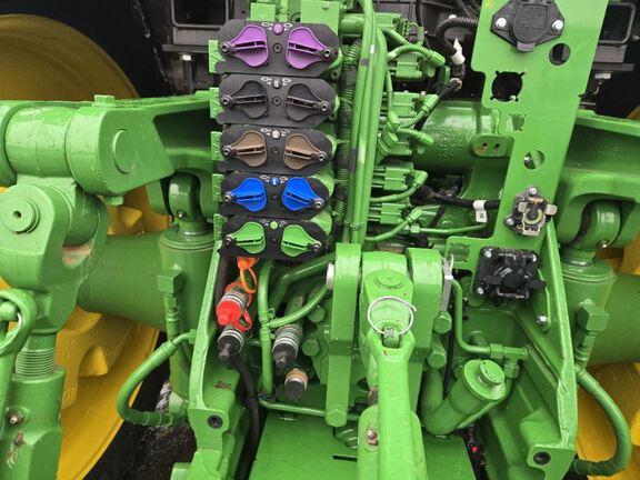 2025 John Deere 8R 370 Tractor