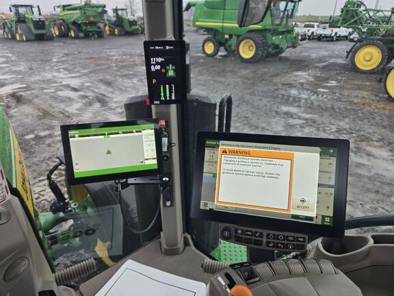 2025 John Deere 8R 370 Tractor