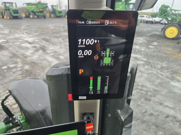 2025 John Deere 8R 370 Tractor