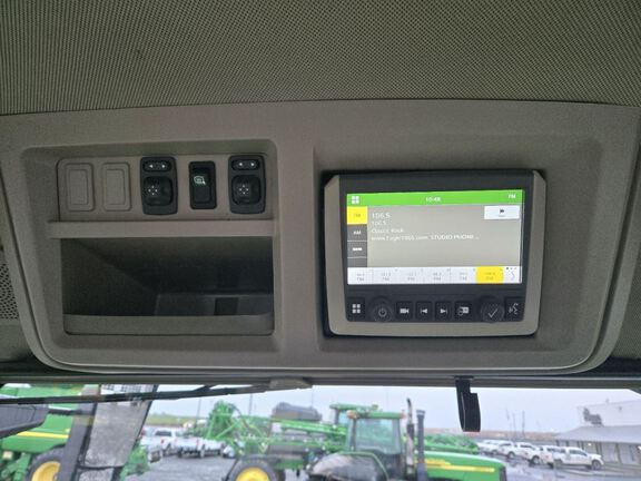 2025 John Deere 8R 370 Tractor