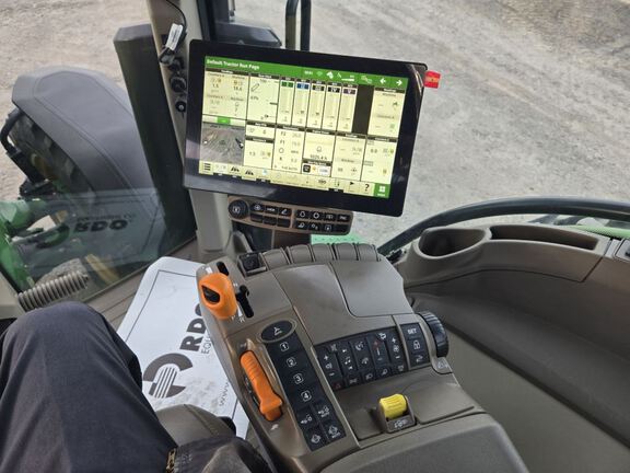 2025 John Deere 8R 340 Tractor