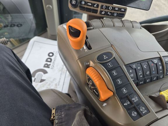 2025 John Deere 8R 340 Tractor