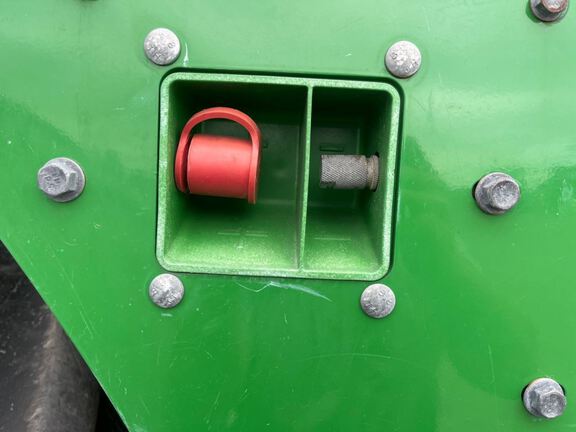 2015 John Deere 9570R Tractor 4WD