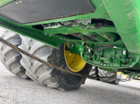 2015 John Deere 9570R Tractor 4WD