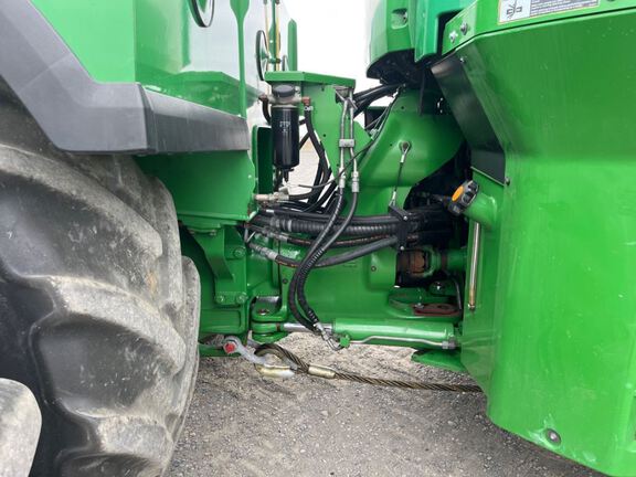 2015 John Deere 9570R Tractor 4WD