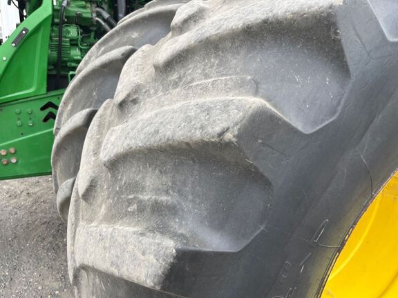2015 John Deere 9570R Tractor 4WD