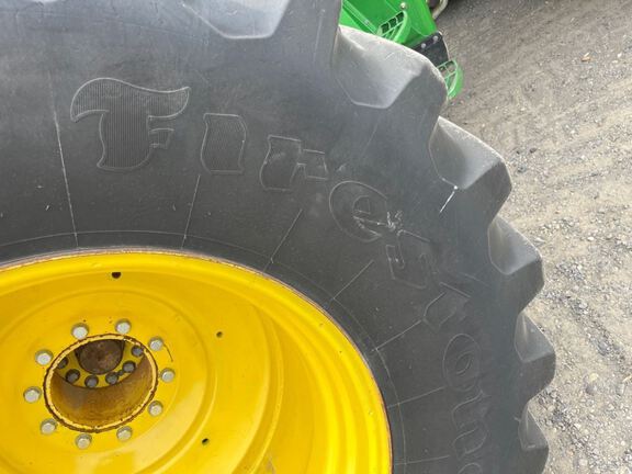 2015 John Deere 9570R Tractor 4WD