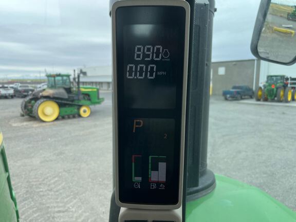 2015 John Deere 9570R Tractor 4WD
