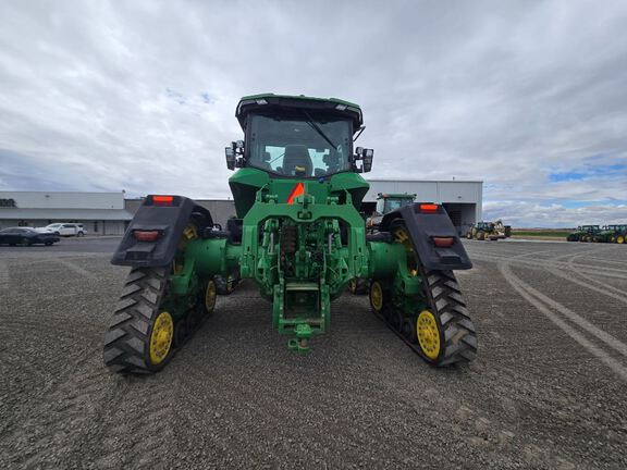 2025 John Deere 8RX 410 Tractor Rubber Track