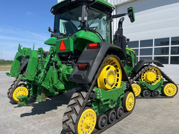2025 John Deere 8RX 410 Tractor Rubber Track