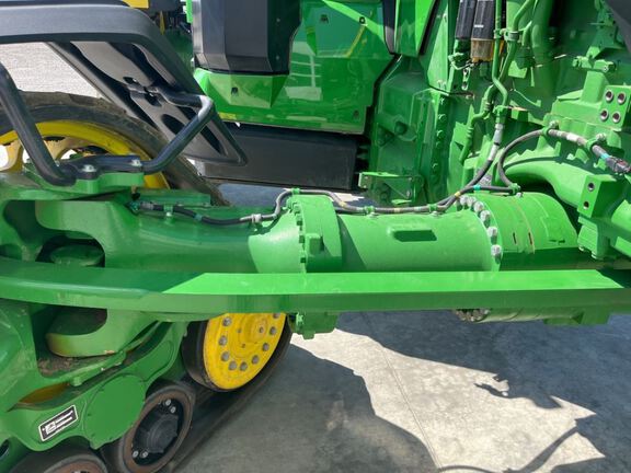 2025 John Deere 8RX 410 Tractor Rubber Track