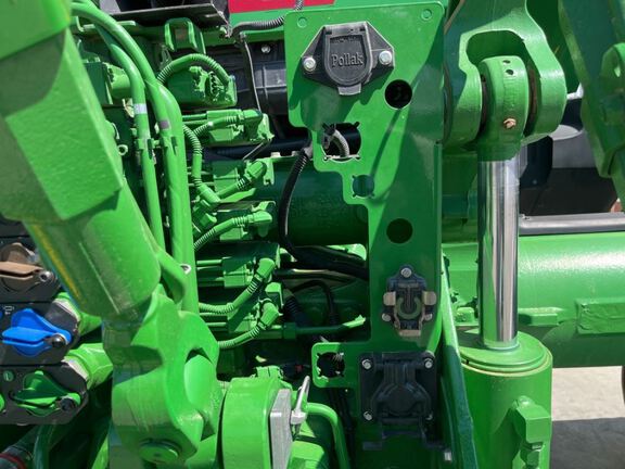 2025 John Deere 8RX 410 Tractor Rubber Track