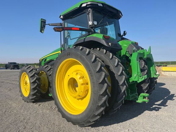 2025 John Deere 8R 340 Tractor